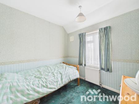 3 bedroom Semi-detached house for sale in Cryol Road, South Ashford, Ashford, TN23