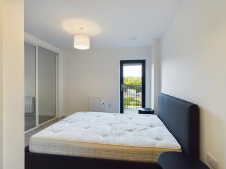 2 bedroom Flat to let in Hampton Place, Ashford, TN23