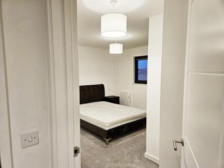 2 bedroom Flat to let in Hampton Place, Ashford, TN23