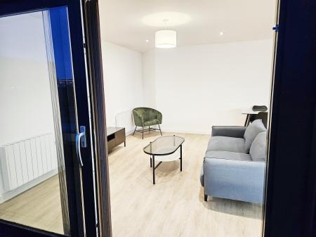 2 bedroom Flat to let in Hampton Place, Ashford, TN23