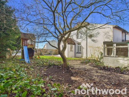 3 bedroom Terraced House for sale in Canterbury Road, Willesborough, Ashford, TN24