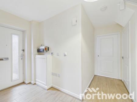 4 bedroom Town house for sale in Campion Close, Ashford, TN25