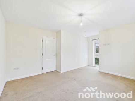 4 bedroom Town house for sale in Campion Close, Ashford, TN25