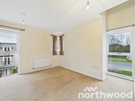 4 bedroom Town house for sale in Campion Close, Ashford, TN25