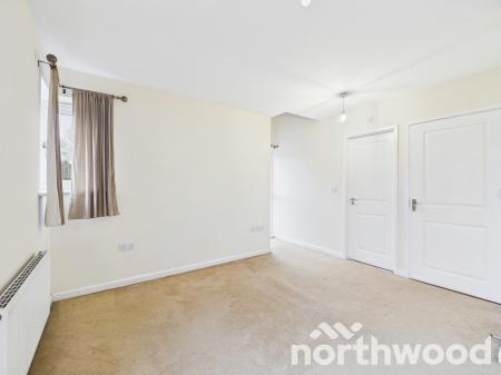 4 bedroom Town house for sale in Campion Close, Ashford, TN25