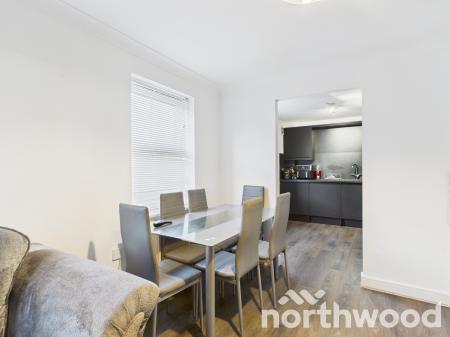 2 bedroom Flat for sale in Swaffer Way, Singleton, Ashford, TN23