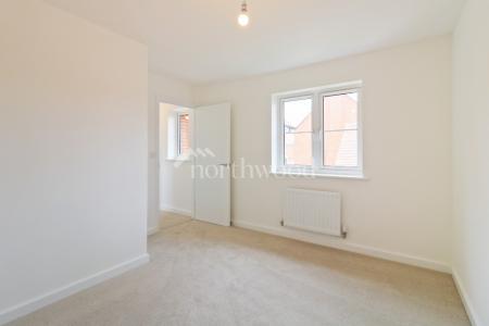 4 bedroom Detached house to let in Kestrel Drive, Finberry, Ashford, TN25