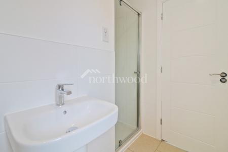 4 bedroom Detached house for sale in Kestrel Drive, Finberry, Ashford, TN25