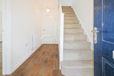 4 bedroom Detached house for sale in Kestrel Drive, Finberry, Ashford, TN25