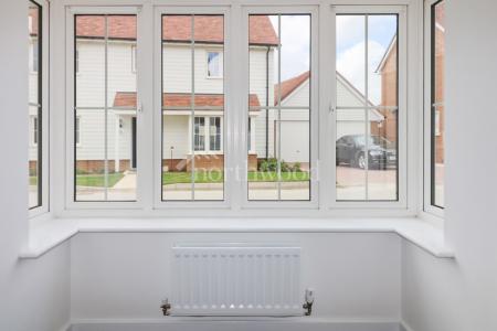 4 bedroom Detached house for sale in Kestrel Drive, Finberry, Ashford, TN25