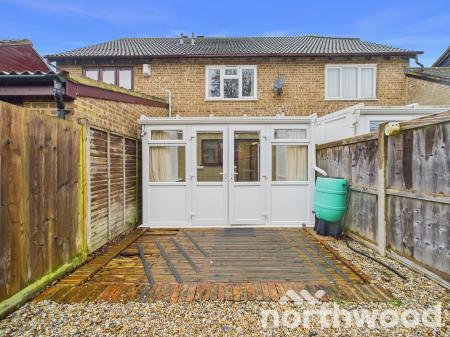 2 bedroom Terraced House for sale in Old Orchard, Singleton, Ashford, TN23