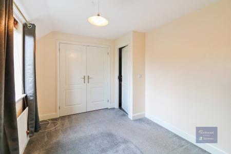 3 bedroom Town house to let in Greyhound Chase, Singleton, Ashford, TN23