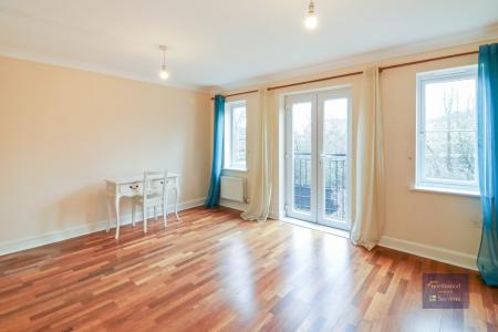 3 bedroom Town house to let in Greyhound Chase, Singleton, Ashford, TN23