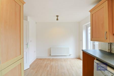 3 bedroom Town house to let in Greyhound Chase, Singleton, Ashford, TN23