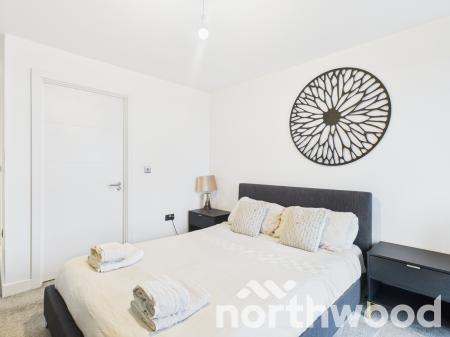 2 bedroom Flat to let in George Street, Ashford, TN23