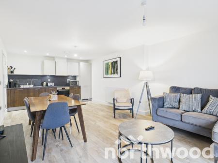 2 bedroom Flat to let in George Street, Ashford, TN23