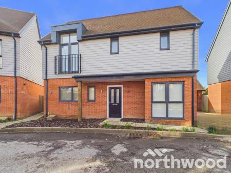 3 bedroom Detached house for sale in Green Mews, Chilmington Green, Ashford, TN23