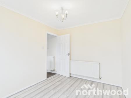 3 bedroom Semi-detached house to let in Cade Road, Ashford, Ashford, TN23