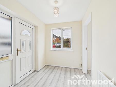 3 bedroom Semi-detached house to let in Cade Road, Ashford, Ashford, TN23