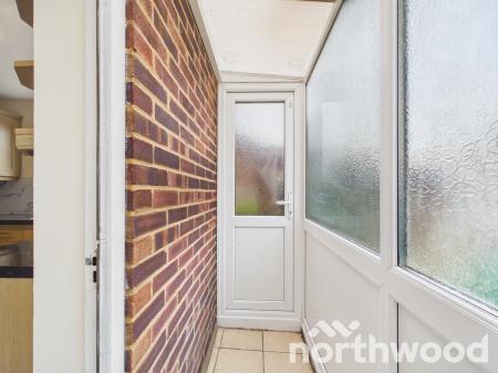 3 bedroom Semi-detached house to let in Cade Road, Ashford, Ashford, TN23