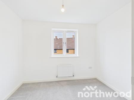 4 bedroom Semi-detached house to let in Heritage Road, Ashford, Ashford, TN25