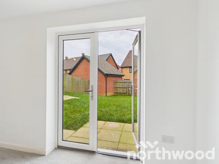 4 bedroom Semi-detached house to let in Heritage Road, Ashford, Ashford, TN25