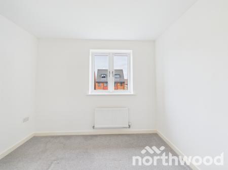 4 bedroom Semi-detached house to let in Heritage Road, Ashford, Ashford, TN25