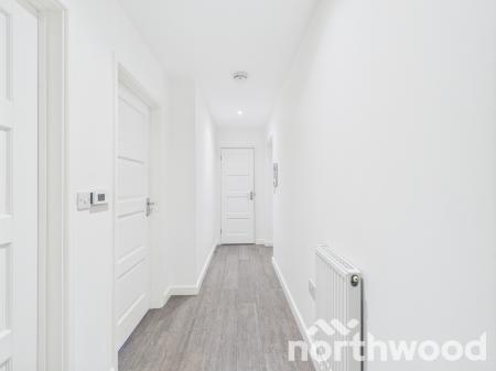 1 bedroom Flat to let in North Street, Town Centre, Ashford, TN24