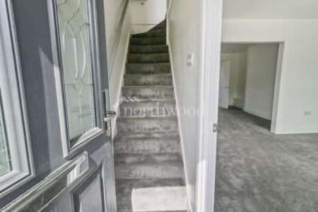 3 bedroom Semi-detached house for sale in Hythe Road, Willesborough, Ashford, TN24