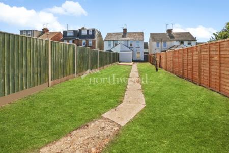 3 bedroom Semi-detached house for sale in Hythe Road, Willesborough, Ashford, TN24