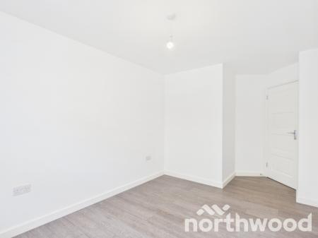 1 bedroom Flat to let in North Street, Town Centre, Ashford, TN24