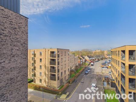 2 bedroom Apartment for sale in George Street, Town Centre, Ashford, TN23