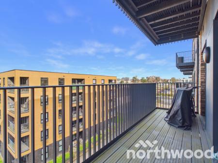 2 bedroom Apartment for sale in George Street, Town Centre, Ashford, TN23