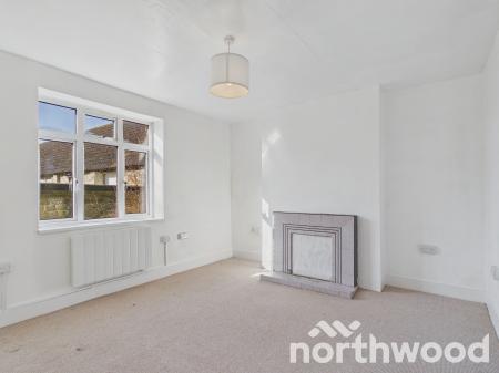 2 bedroom Terraced House for sale in The Street, Newington, Folkestone, CT18