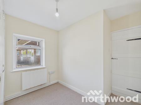 2 bedroom Terraced House for sale in The Street, Newington, Folkestone, CT18