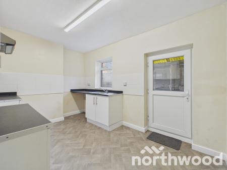 2 bedroom Terraced House for sale in The Street, Newington, Folkestone, CT18