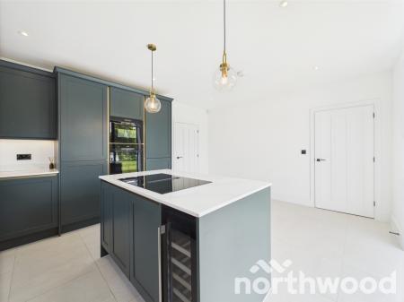 5 bedroom Detached house for sale in Whistle Farm Meadow, Great Chart, Ashford, TN23