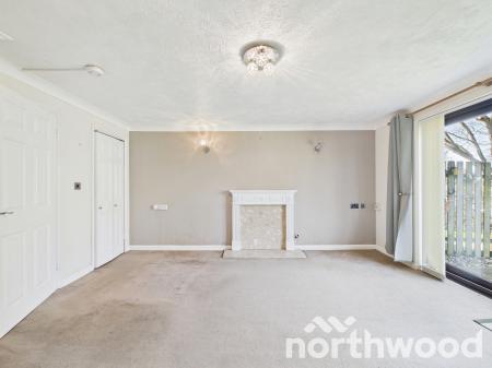 1 bedroom Flat for sale in Loudon Court Loudon Way, Ashford, Ashford, TN23