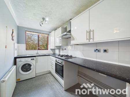 1 bedroom Flat for sale in Loudon Court Loudon Way, Ashford, Ashford, TN23