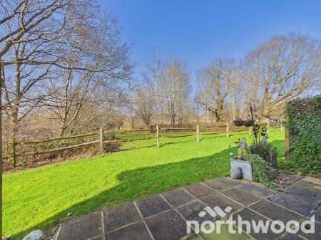 1 bedroom Flat for sale in Loudon Court Loudon Way, Ashford, Ashford, TN23