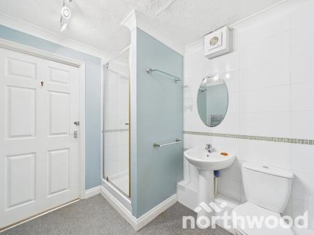 1 bedroom Flat for sale in Loudon Court Loudon Way, Ashford, Ashford, TN23