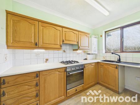 2 bedroom Flat for sale in Loudon Court Loudon Way, Ashford, Ashford, TN23