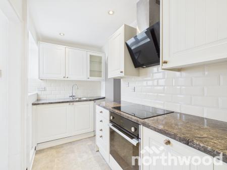 2 bedroom Terraced House to let in Osborne Road, Willesborough, Ashford, TN24