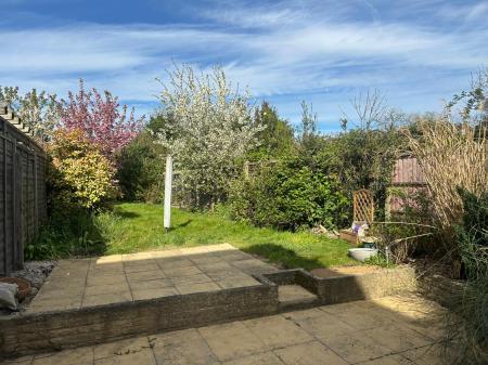 2 bedroom Terraced House to let in Osborne Road, Willesborough, Ashford, TN24