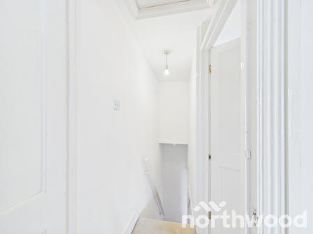 2 bedroom Terraced House to let in Osborne Road, Willesborough, Ashford, TN24