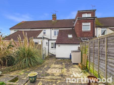2 bedroom Terraced House to let in Osborne Road, Willesborough, Ashford, TN24
