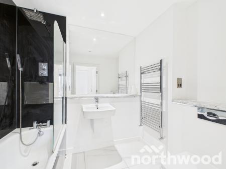 1 bedroom Flat to let in Victoria Crescent, Victoria Way, Ashford, TN23