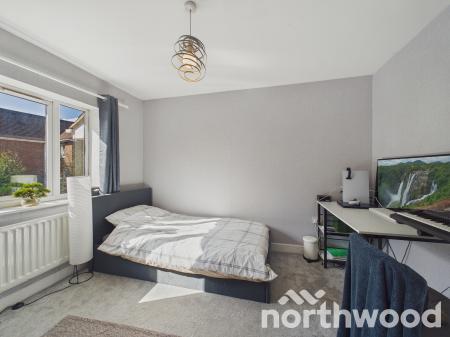 3 bedroom End of terrace house for sale in Imperial Way, Singleton, Ashford, TN23