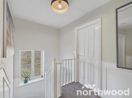 3 bedroom End of terrace house for sale in Imperial Way, Singleton, Ashford, TN23