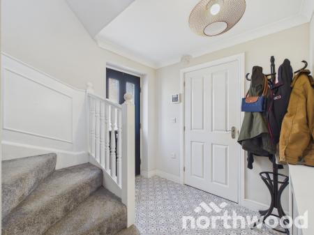 3 bedroom End of terrace house for sale in Imperial Way, Singleton, Ashford, TN23